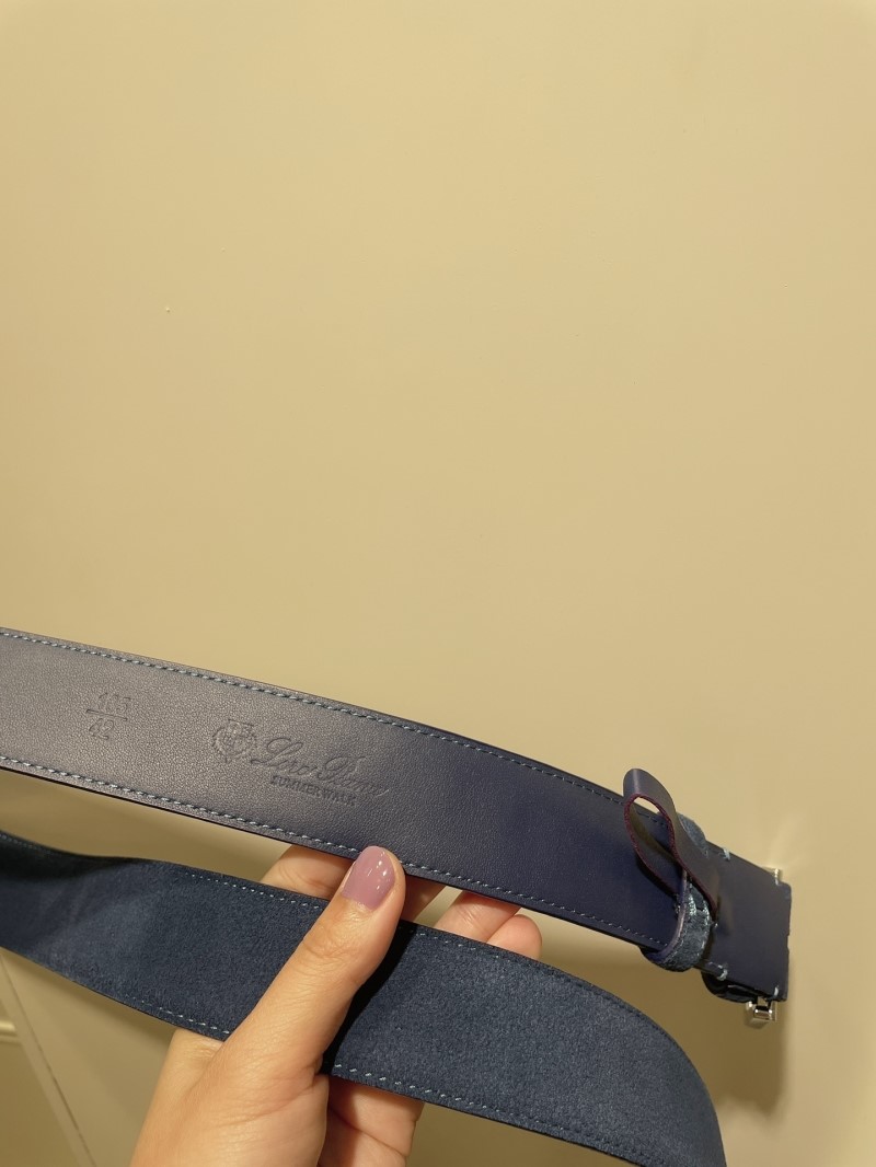 L0r0 P1ana belts